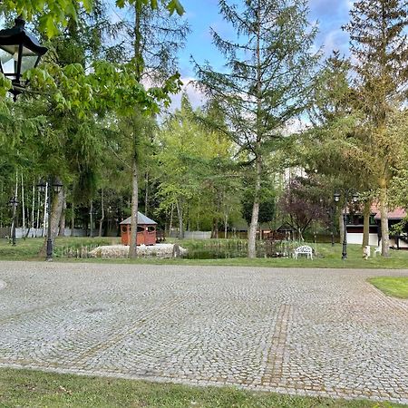 Apartamento Osada Gesin Zabor Exterior foto