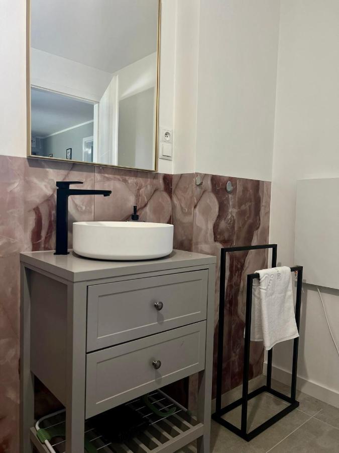 Apartamento Osada Gesin Zabor Exterior foto